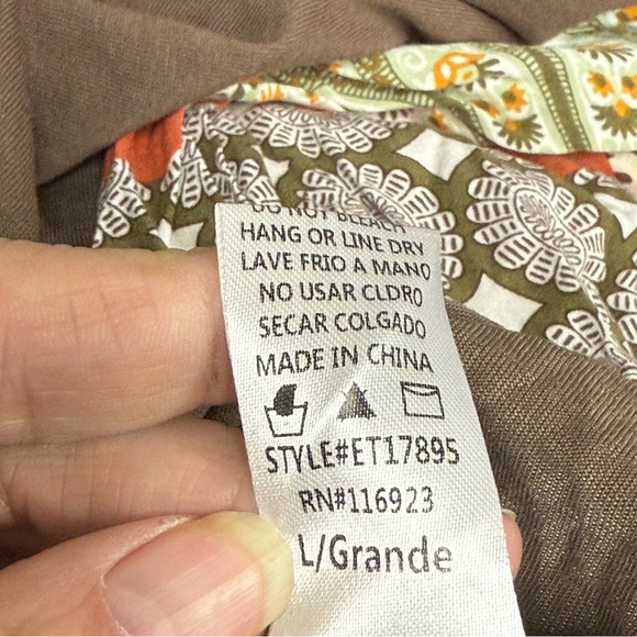 Easel Boho Patchwork Top L Brown Floral Sleeve Mixed Print Casual Chic - Picture 9 of 10